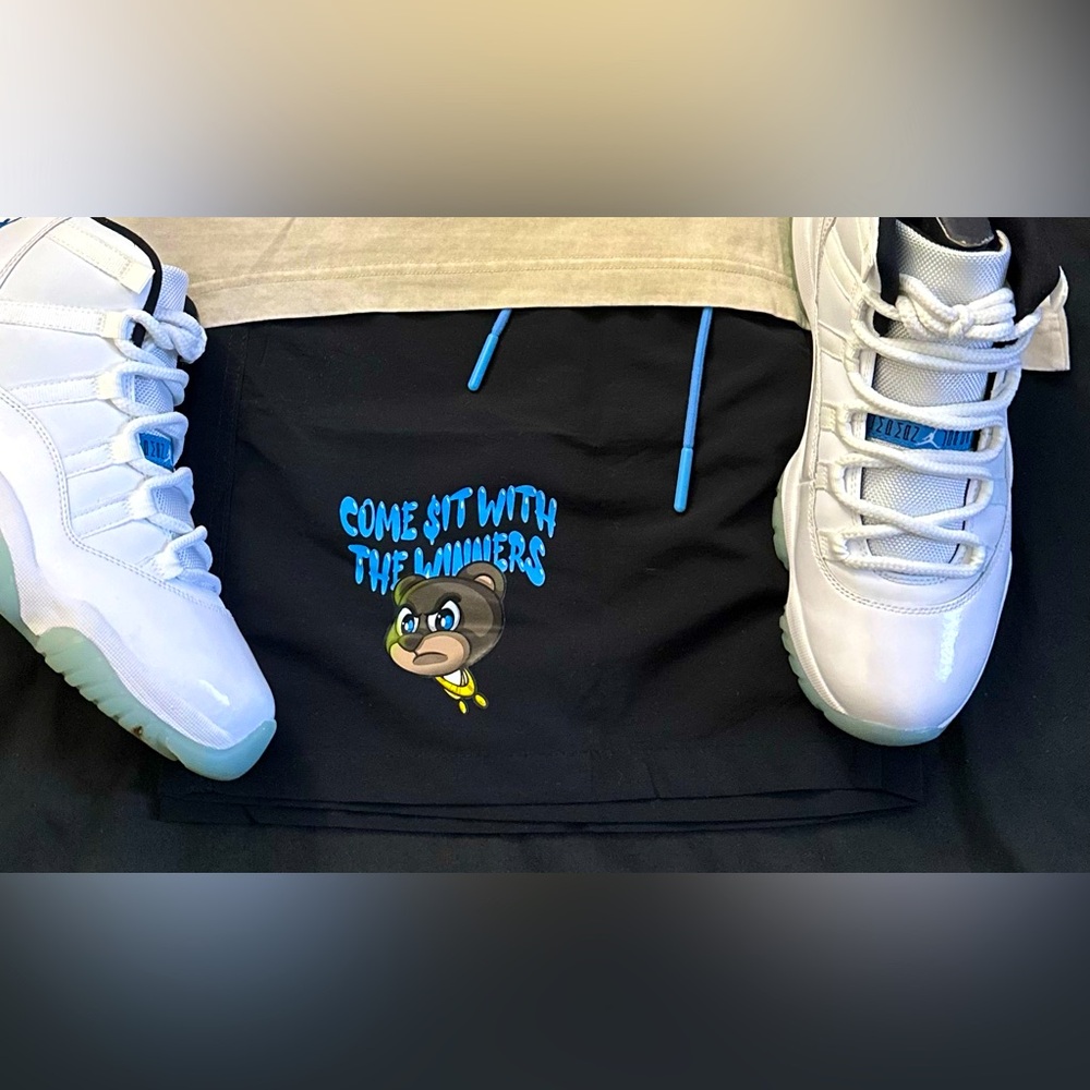 Winning Team Couture lineup (hoochie daddy) shorts.